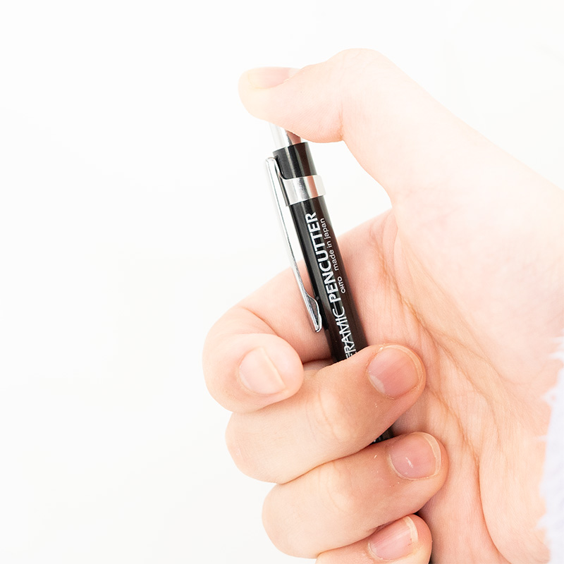OHTO CP-8 Ceramic Retractable Pen Cutter - Image 6